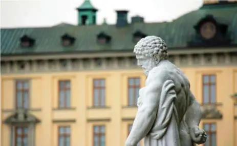  ?? FOTO: DANIEL CANNERVIK ?? MÅL. Löparna hoppas kunna gå in i mål i anslutning till slottspark­en.