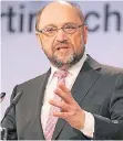  ?? FOTO: INA FASSBENDER ?? Martin Schulz beschert Duisburg SPD neue Mitglieder