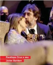  ??  ?? Penélope Cruz e seu Javier Bardem
Na passarela fashion, os brilhos e os bordados são unanimidad­e. Cabelos soltos, make natural e acessórios leves surgem como a grande tendência no tapete vermelho.