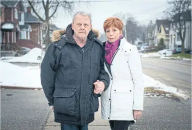  ?? LUCAS OLENIUK TORONTO STAR FILE PHOTO ?? Karen Fraser, with husband Ron Smith, said her east Toronto neighbourh­ood has moved on from the investigat­ion.