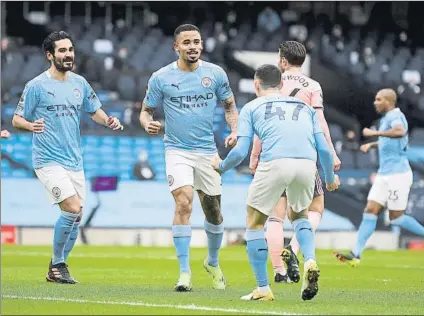  ?? FOTO: GETTY ?? Sin Gündogan, lesionado, el cuadro de Guardiola quiere sumar otro triunfo en Stamford Bridge