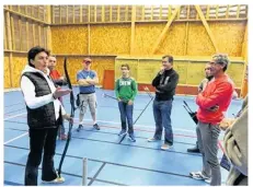  ??  ?? Michèle Deloraine (à gauche) et les stagiaires brécéens.