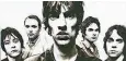  ??  ?? Richard Ashcroft (M.) und seine Band The Verve.