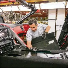  ?? COURTESY OF VISIT BOWLING GREEN KENTUCKY ?? Visitors to the Corvette Assembly Plant in Bowling Green, Kentucky, can get behind-the-scenes looks at how the cars are built.