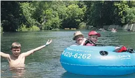  ?? Photo courtesy New Braunfels CVB ?? Cooling off in the Comal River