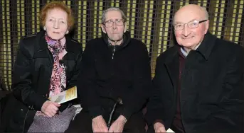  ??  ?? Kathleen and Tadgh Crowley met up with Frank Thornton at the launch in the Wallis Arms Hotel, Millstreet, of ‘Ready Willing Waiting: Keale, Millstreet, Mushera, Rathduane Irish Volunteers 1916’.