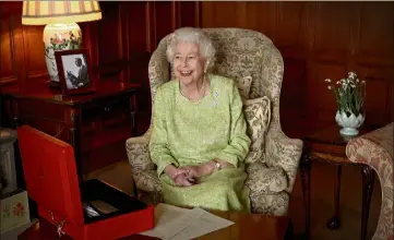  ?? (Photo AFP) ?? Elizabeth II, 95 ans, célébrait hier son jubilé de platine. Elle a accédé au trône le 6 février 1952.