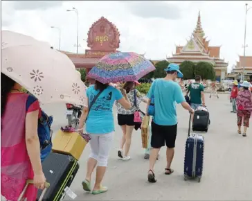  ?? AFP ?? Bavet is the provincial capital of Svay Rieng and shares a border with Vietnam’s Tay Ninh and Long An provinces – also known by their respective Khmer names Rong Damrei and Kampong Ko.