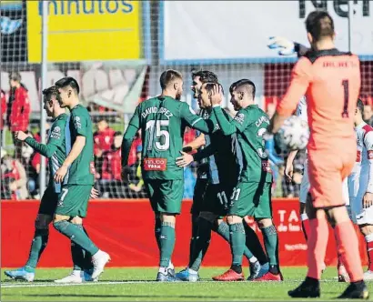  ?? EUROPA PRES / EP ?? Estreno goleador Raúl de Tomás debutó a lo grande con la camiseta del
Espanyol, con un gol y dejando muy buenas sensacione­s en su primer día.