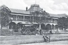  ?? ?? The original Grand Hotel at Labrador was built in 1886.