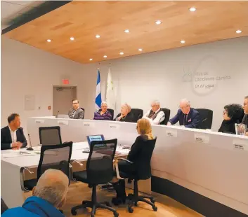  ?? PHOTO JEAN-FRANÇOIS RACINE ?? À la suite de deux votes tranchés par le maire Loranger, le conseiller Gaétan Pageau a affirmé que le conflit d’intérêts justifiait l’interventi­on de la Commission municipale.