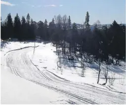  ??  ?? SKIPÅSKE: En snørik vinter og en ganske tidlig påske gir uvanlig gode skiforhold i år.