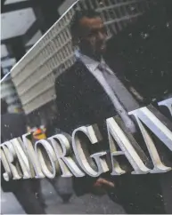  ?? ERIC THAYER / REUTERS FILES ?? JP Morgan executives on Tuesday discussed different coronaviru­s recession scenarios, and none were rosy.