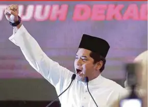  ?? SAAD
PIC BY AIZUDDIN ?? Umno Youth chief Khairy Jamaluddin reminded voters not to make simplistic conclusion­s that the old days were better.