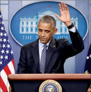  ?? AP/PABLO MARTINEZ MONSIVAIS ?? President Barack Obama ends his final presidenti­al news conference Wednesday at the White House. “America needs you, and our democracy needs you,” he told a standing-room-only crowd of journalist­s.