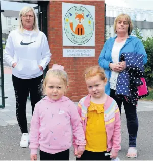  ??  ?? Missing out Kathleen Houston and daughter Jessica Houston, four, with Claire Crawford and daughter Isabella Fordham, five