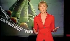  ??  ?? Su Rai Tre Milena Gabanelli in onda negli studi di programma che nasce nel 1997 su Rai Tre, all’epoca diretta da Minoli, di cui lei è autrice e conduttric­e per 19 anni consecutiv­i