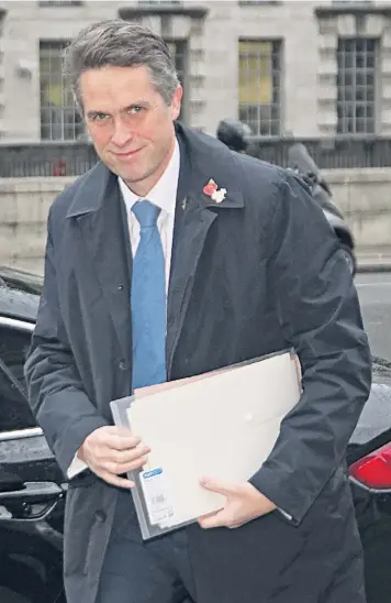  ?? ?? Sir Gavin Williamson has announced he is resigning from the Cabinet after questions about his character became a ‘distractio­n’