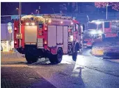  ?? FOTO: PETER MEUTER ?? Die Feuerwehr
verzeichne­te zum Jahreswech­sel im Vergleich zu den Vorjahren deutlich weniger Einsätze. Unter anderem rückte sie zum Caspersbro­icher Weg
aus.