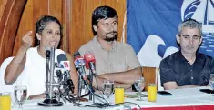  ?? ?? Oceanswell Founder and marine biologist Asha de Vos, Greenpeace South Asia Campaign Manager Avinash Chanchal and Rainbow Warrior Captain Pep Barbal