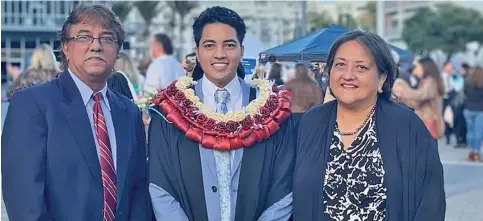  ?? ?? Law graduate Nicholas Ali with proud parents Dr Husnoor Ali and Dr Odille Chang.