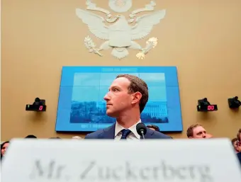 ?? (Ap) ?? Sotto pressione Il fondatore e leader di Facebook Mark Zuckerberg al Congresso nell’aprile del 2018