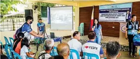  ?? ?? Mayor Jeannie Sandoval leads Malabon City’s ‘Walang Tulugan, Serbisyo Caravan’