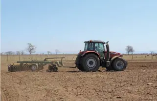  ??  ?? ABOVE:The Department of Rural Developmen­t and Land Reform has provided the co-operative with implements and tractors that are used by all 782 farmers according to a timetable laid out at the beginning of the season.