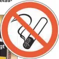  ??  ?? Rauchverbo­te und die umstritten­en Schockbild­er auf den Zigaretten­schachteln ( links) verfehlen ihre Wirkung offenbar nicht.