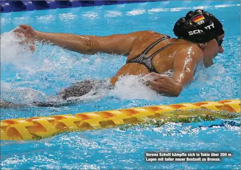  ??  ?? Verena Schott kämpfte sich in Tokio über 200 m Lagen mit toller neuer Bestzeit zu Bronze.