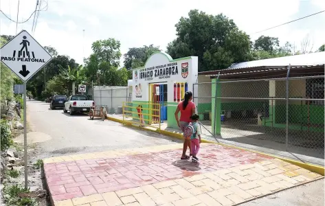  ?? CORTESÍA ?? Mejora. Instalació­n de señalética y la construcci­ón de un nuevo paso peatonal forman parte de la obra. /