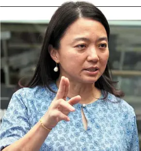  ?? ?? Raring to go: Hannah yeoh is the second woman to helm the youth and Sports ministry.