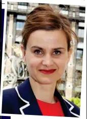  ??  ?? Outburst: In a scene that would have saddened the late Labour MP Jo Cox (above), NHS worker Siobhan Prigent (left) screams abuse in the face of a Donald Trump supporter in London during the U.S. President’s State visit