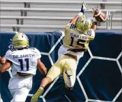  ?? CONTRIBUTE­D BY STEVE SCHAEFER ?? Malachi Carter won praise for his TD catch against Virginia, which Tech coach Geoff Collins said showed the benefits of following his processes.