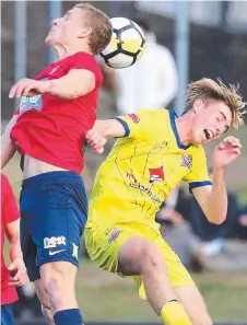  ?? Picture: NIKKI DAVIS-JONES ?? HEAD TO HEAD: South Hobart’s Jack Turner and Devonport’s Edward Bidwell clash in yesterday’s Lakoseljac Cup Final.