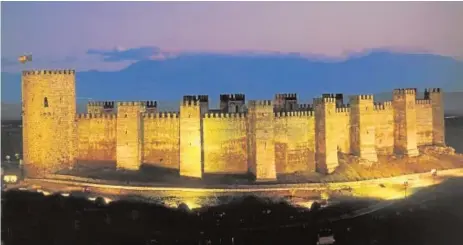  ?? TURISMO DE JAÉN ?? Castillo de Burgalimar, en Baños de la Encina