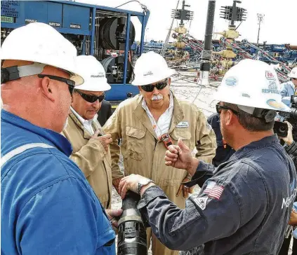  ?? Government of Tamaulipas ?? Mexican politician Egidio Torre Cantú visits Marathon Oil facilities at the Eagle Ford Shale.