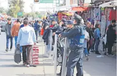  ??  ?? Corporacio­nes de seguridad capitalina han implementa­do un operativo especial en la colonia Morelos, en la alcaldía Cuauhtémoc.