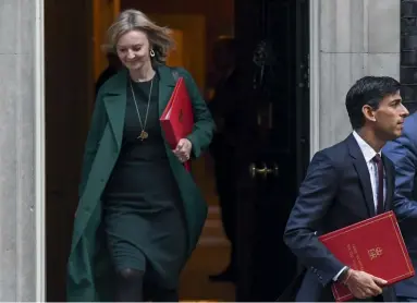  ?? ?? Rishi Sunak and Liz Truss have both been tipped as successors to Johnson—but they come with baggage