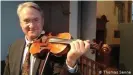  ??  ?? Professor Daniel Gaeda presents the Guarneri violin that Sophie Hagemann played