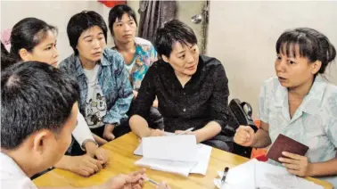  ?? BILD: SN/THE RIGHT LIVELIHOOD FOUNDATION ?? Jede vierte Frau in China ist laut Studien von häuslicher Gewalt betroffen.