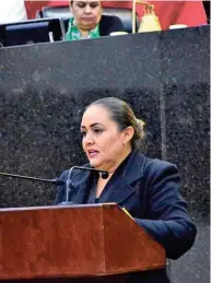  ??  ?? Diputada Claudia Julieta Domínguez Espinoza.