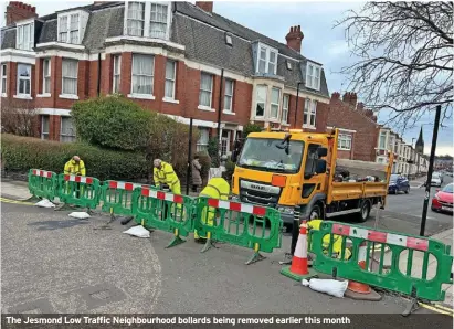  ?? ?? The Jesmond Low Traffic Neighbourh­ood bollards being removed earlier this month