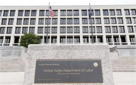  ??  ?? The COVID-19 pandemic has severely impacted US economy. According to US Labor Department, by May 2, 2020, Insured Unemployme­nt in the country after seasonal readjustme­nt reached 22.83 million, a record high since the Great Depression of the 1930s. Photo shows the building of US labor Department, Washington, D.C.