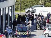  ?? LaPresse ?? La strage del market Il terrorista alla fine è stato ucciso