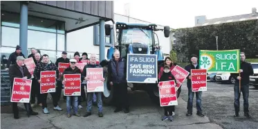  ?? ?? Some of the protesters at Sligo County Hall in Riverside on Monday morning.