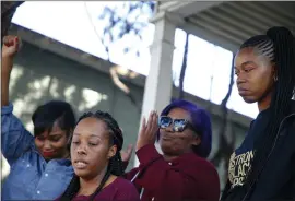  ?? ARIC CRABB — STAFF FILE ?? Sameerah Karim, left, Dominique Walker, Sharena Thomas and Tolani King are with “Moms 4Housing,” a group of homeless women who have occupied a vacant house in Oakland.