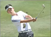 ?? Dan Watson/The Signal (See additional photos on
signalscv.com) ?? Jonathan Kang, pictured hear as a Golden Valley senior, advanced to the U.S. Amateur Championsh­ip on Monday.
