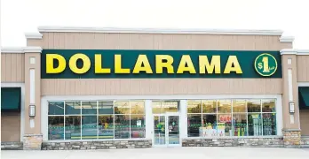  ??  ?? Les perspectiv­es de croissance de Dollarama séduisent les investisse­urs.