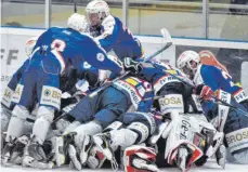  ?? FOTO: PRIVAT ?? Die U20-Junioren des EV Ravensburg gewannen auch in Peiting, verfehlten die Aufstiegs-Play-offs aber um einen Punkt.